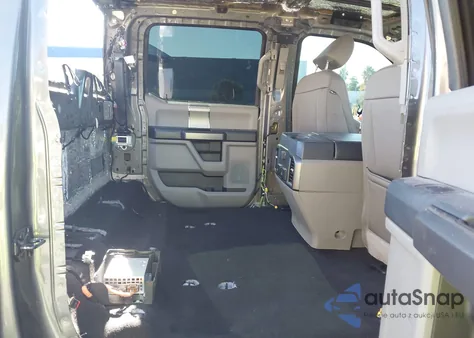 2022 Ford F-250 Xlt z USA, uszkodzony, nr VIN 1FT7W2BN9NEF83907